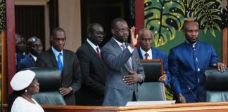 Ousmane Sonko Réélu à la Tête du Pastef au Sénégal Ousmane Sonko Réélu à la Tête du Pastef au Sénégal