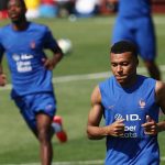 Mbappé Suscite la Polémique Avant le Sénégal Mbappé Suscite la Polémique Avant le Sénégal