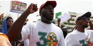 Manifestations à Dakar Contre la Vie Chère Manifestations à Dakar Contre la Vie Chère