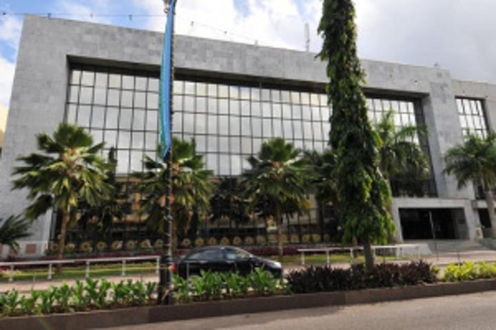 Russia-Ukraine conflict, rising oil prices could affect Seychelles' financial stability, Central Bank official says Russia-Ukraine conflict, rising oil prices could affect Seychelles' financial stability, Central Bank official says