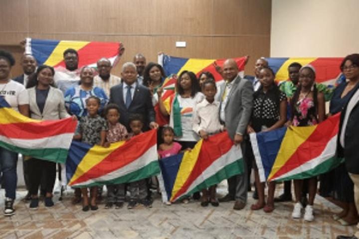 Seychelles' President meets Seychellois community in DRC Seychelles' President meets Seychellois community in DRC