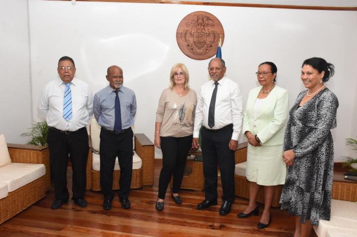R1.3 million to buy new elevators for hospital R1.3 million to buy new elevators for hospital