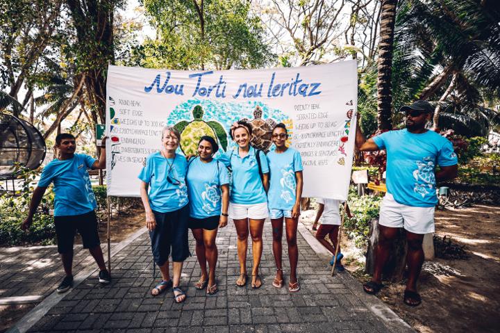 Hilton Labriz hosts first Sea Turtle Festival on Silhouette Hilton Labriz hosts first Sea Turtle Festival on Silhouette