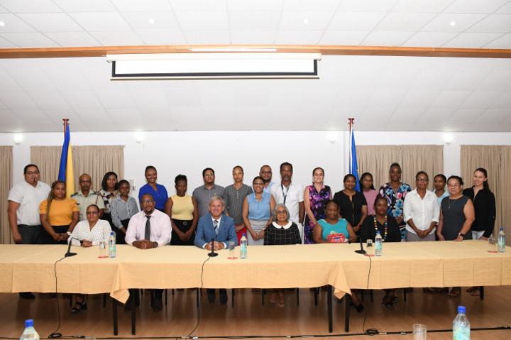 Stakeholders discuss Seychelles’ updated gender gap analysis and gender country profile Stakeholders discuss Seychelles’ updated gender gap analysis and gender country profile