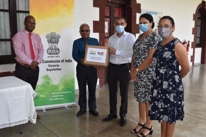 Seychelles gets anti-tuberculosis medications from India Seychelles gets anti-tuberculosis medications from India