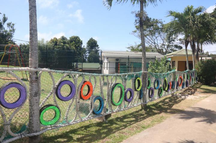 La Retraite school gets new fencing made of recycled materials La Retraite school gets new fencing made of recycled materials