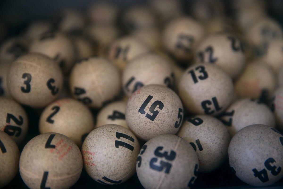 Win back with HSI’s new mega lottery series! Win back with HSI’s new mega lottery series!