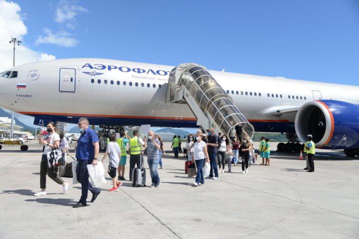 Aeroflot flights start anew Aeroflot flights start anew