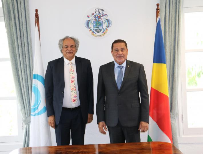 Courtesy visit from Professor Marimoutou, Secretary General of the IOC, to Minister Radegonde Courtesy visit from Professor Marimoutou, Secretary General of the IOC, to Minister Radegonde