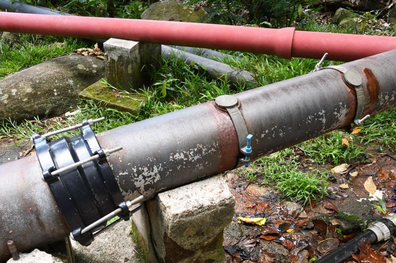 PUC is going to remove old water pipes in Leo Rochon Seychelles