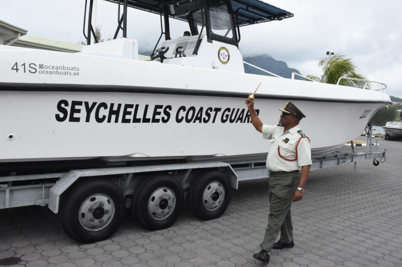 SDF receives four new patrol boats from Bahrain - Seychelles