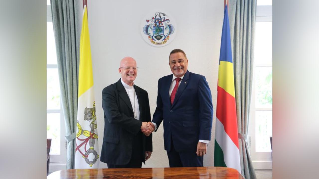 Apostolic Nuncio Tomasz Grysa pledges to strengthen cooperation with Seychelles in the fight against drugs Apostolic Nuncio Tomasz Grysa pledges to strengthen cooperation with Seychelles in the fight against drugs