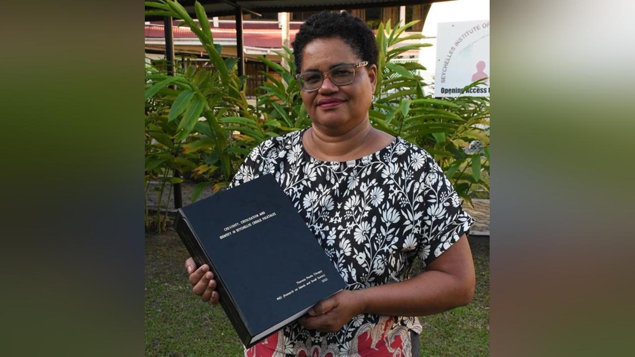 Dr Penda Choppy's thesis Dr Penda Choppy's thesis