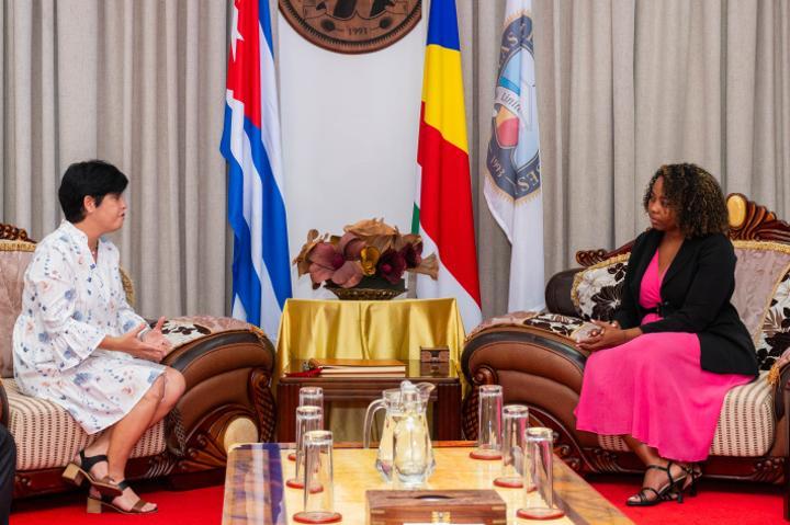 Cuban ambassador pays farewell call on Speaker Cuban ambassador pays farewell call on Speaker