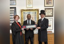 Seychellois Ophthalmologist Becomes Freeman of London Seychellois Ophthalmologist Becomes Freeman of London