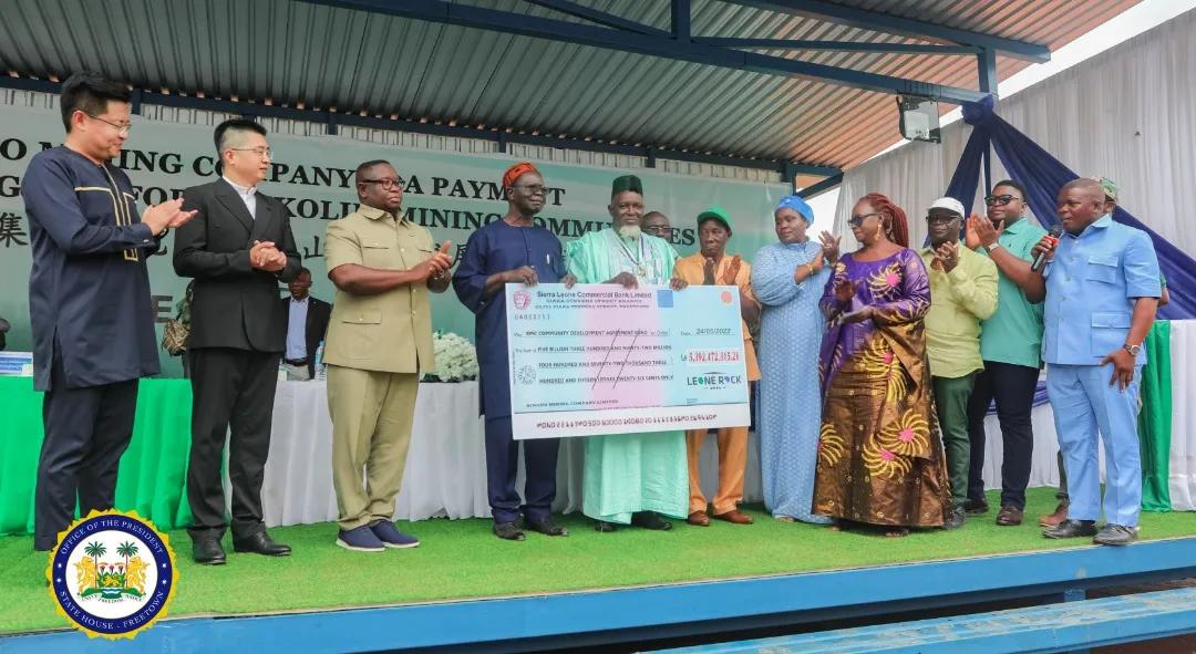 Sierra Leone’s President Julius Maada Bio Unveils Le5.3 Billion Community Development Agreement Fund, Says It Is A Bold Step To Support The Community Sierra Leone’s President Julius Maada Bio Unveils Le5.3 Billion Community Development Agreement Fund, Says It Is A Bold Step To Support The Community
