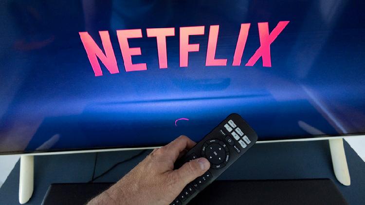 Netflix to stream ads amid slow user growth