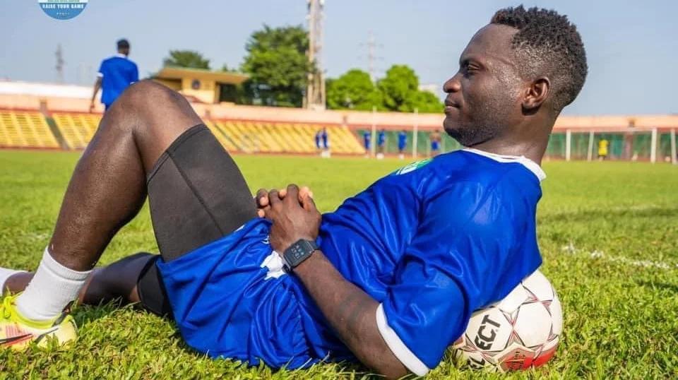 Sierra Leonean Football Fans Heap Praises on Alhassan Koroma After Brilliant Performance Against Nigeria Sierra Leonean Football Fans Heap Praises on Alhassan Koroma After Brilliant Performance Against Nigeria