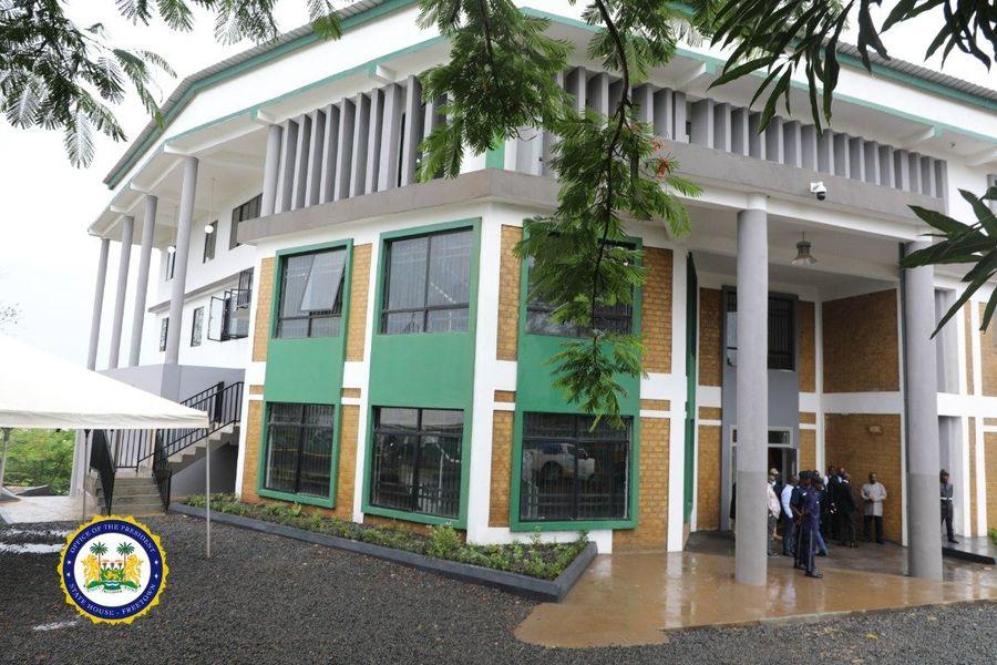 President Bio commissioned the newly constructed ‘Tunde Cole Building ...