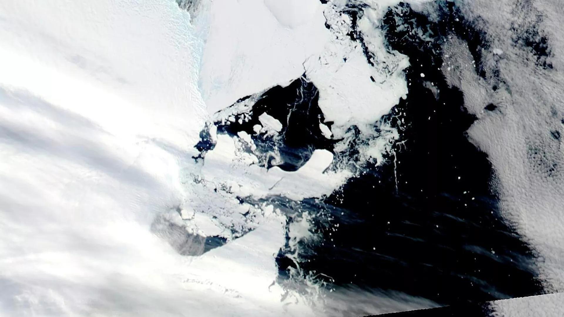 Antarctic Ice Shelf Crumbling Twice as Fast as Previously Estimated, Study Finds