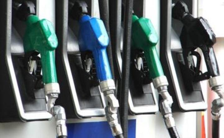 Sierra Leone’s Standards Bureau and Petroleum Regulatory Agency must clamp down on rogue traders and utilities Sierra Leone’s Standards Bureau and Petroleum Regulatory Agency must clamp down on rogue traders and utilities