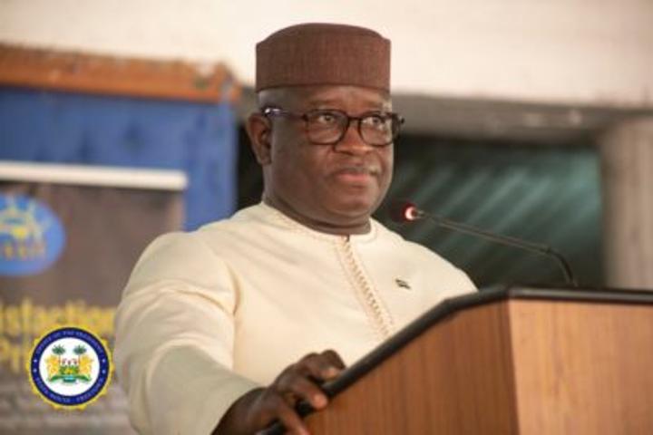 President Bio tells the media – “Stay with me, stay the course and let us finish this journey together” President Bio tells the media – “Stay with me, stay the course and let us finish this journey together”