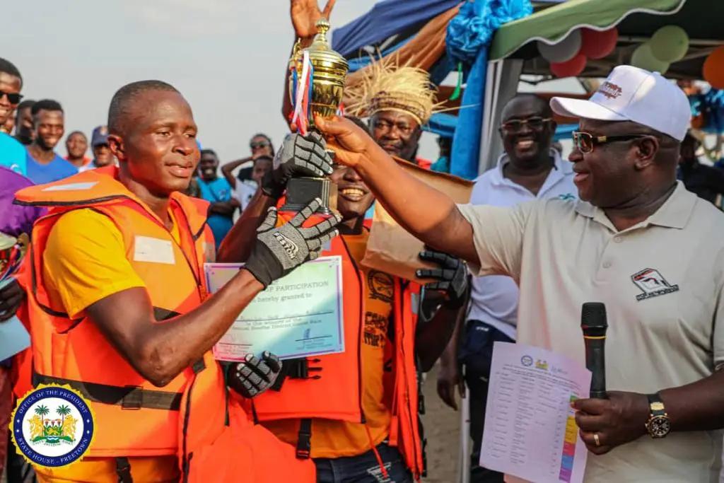 Sierra Leone’s President Julius Maada Bio Revives Canoe Race in Bonthe, Pays Tribute to the Tradition of the Historic Sherbro People Sierra Leone’s President Julius Maada Bio Revives Canoe Race in Bonthe, Pays Tribute to the Tradition of the Historic Sherbro People