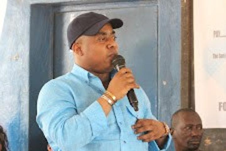 Leone Afric Company Pays Le2B to Landowners of Ngowahun Chiefdom Leone Afric Company Pays Le2B to Landowners of Ngowahun Chiefdom