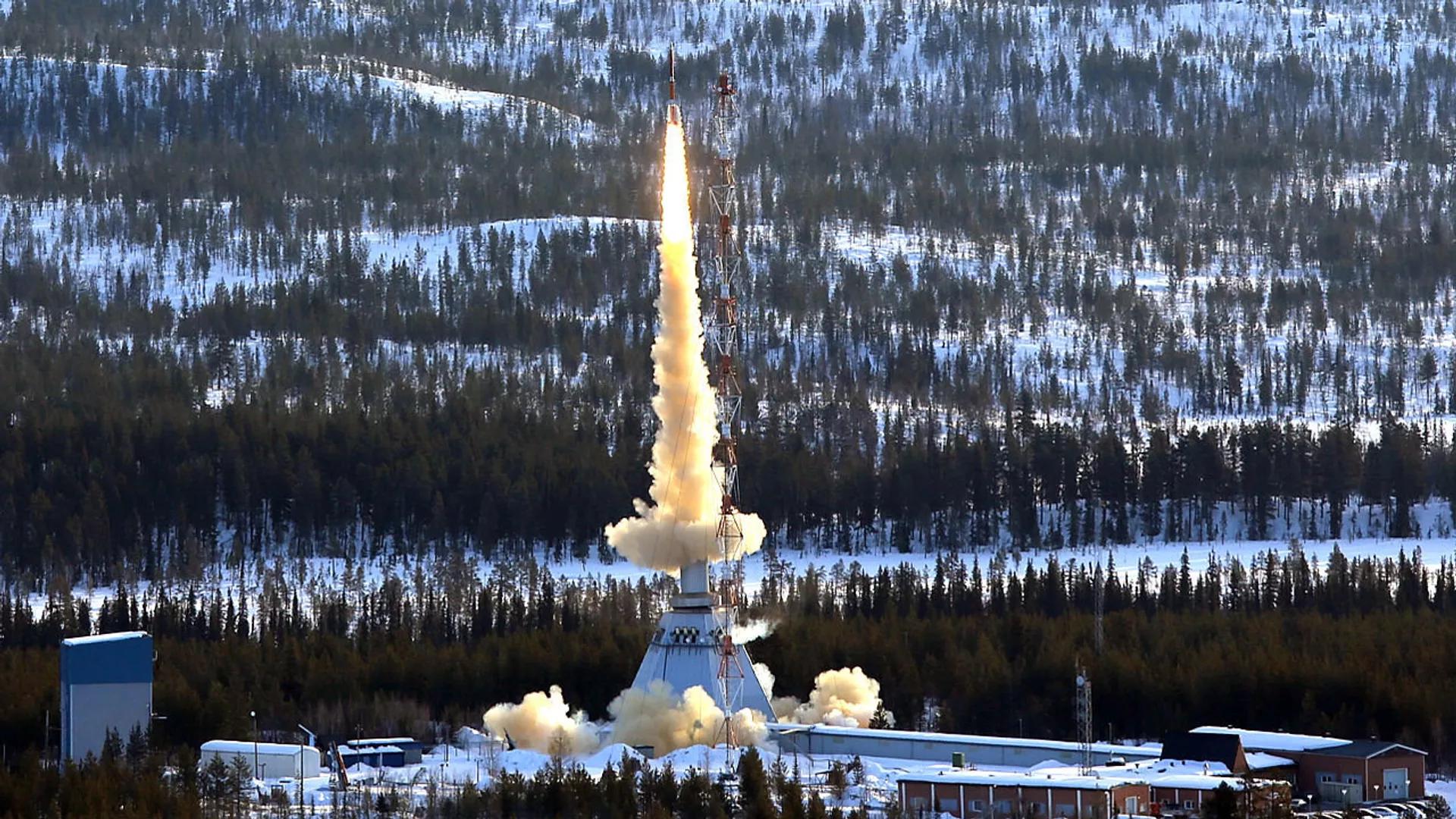 Swedish Rocket Crash Lands in Norway, Earning Stern Rebuke From Oslo Swedish Rocket Crash Lands in Norway, Earning Stern Rebuke From Oslo