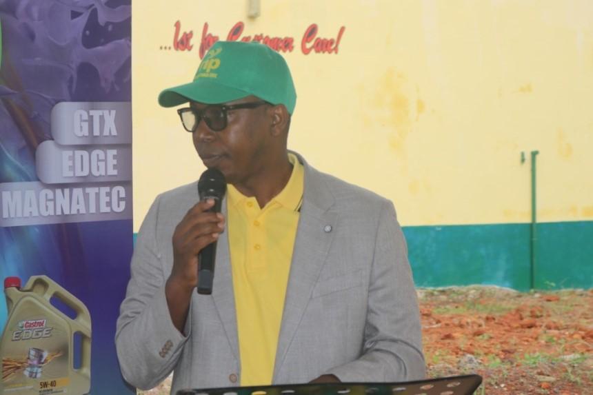 NP-SL Hands Over Newly Refurbished Squash Court to FBC NP-SL Hands Over Newly Refurbished Squash Court to FBC
