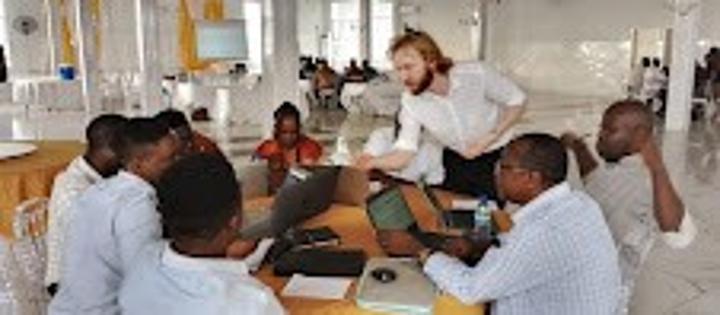 USL Collaborates with the Broad Institutes to Train Postgraduate Medical Students USL Collaborates with the Broad Institutes to Train Postgraduate Medical Students