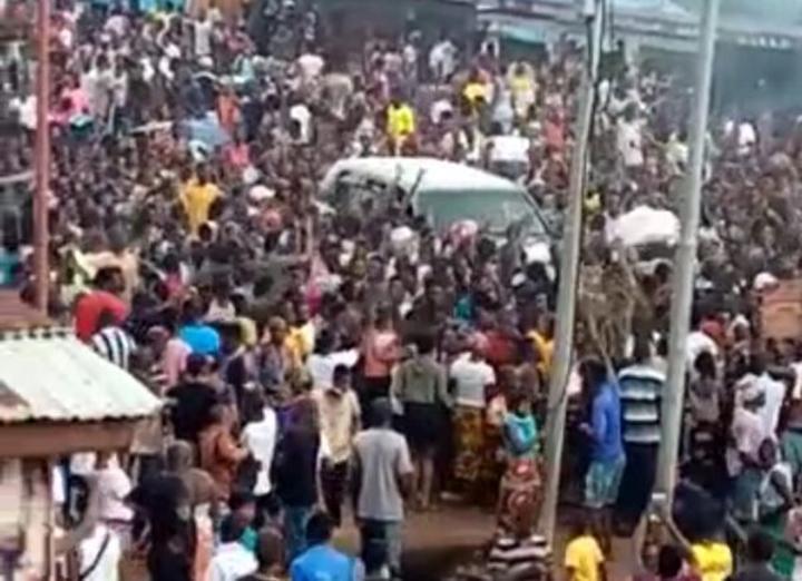 Dozens of unarmed protesting youths arrested and beaten by security forces in Sierra Leone Dozens of unarmed protesting youths arrested and beaten by security forces in Sierra Leone