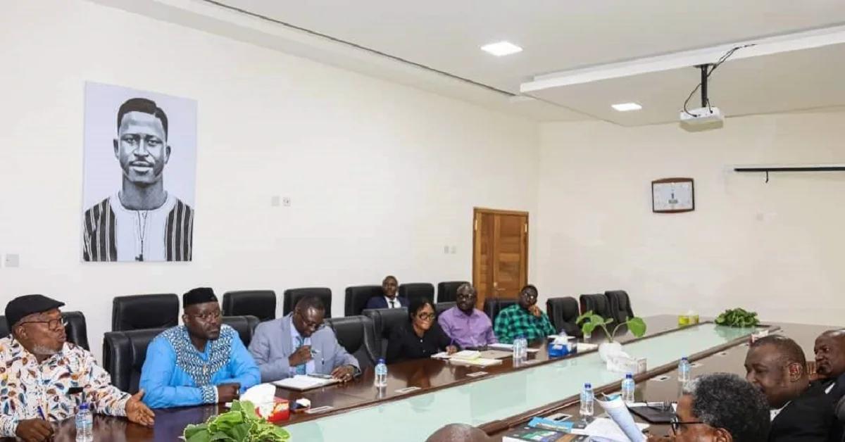 Chief Minister And Others Discuss The Local Courts Act Of 2011 Chief Minister And Others Discuss The Local Courts Act Of 2011