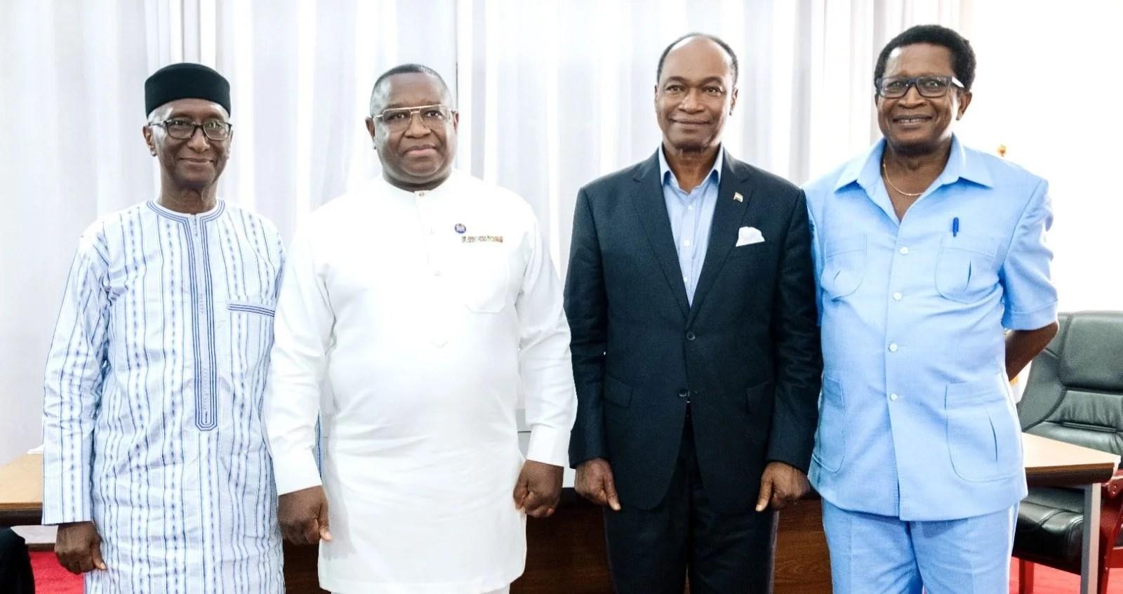 Moral Guarantors to Facilitate Dialogue Between APC and Government on Tripartite Recommendations Moral Guarantors to Facilitate Dialogue Between APC and Government on Tripartite Recommendations