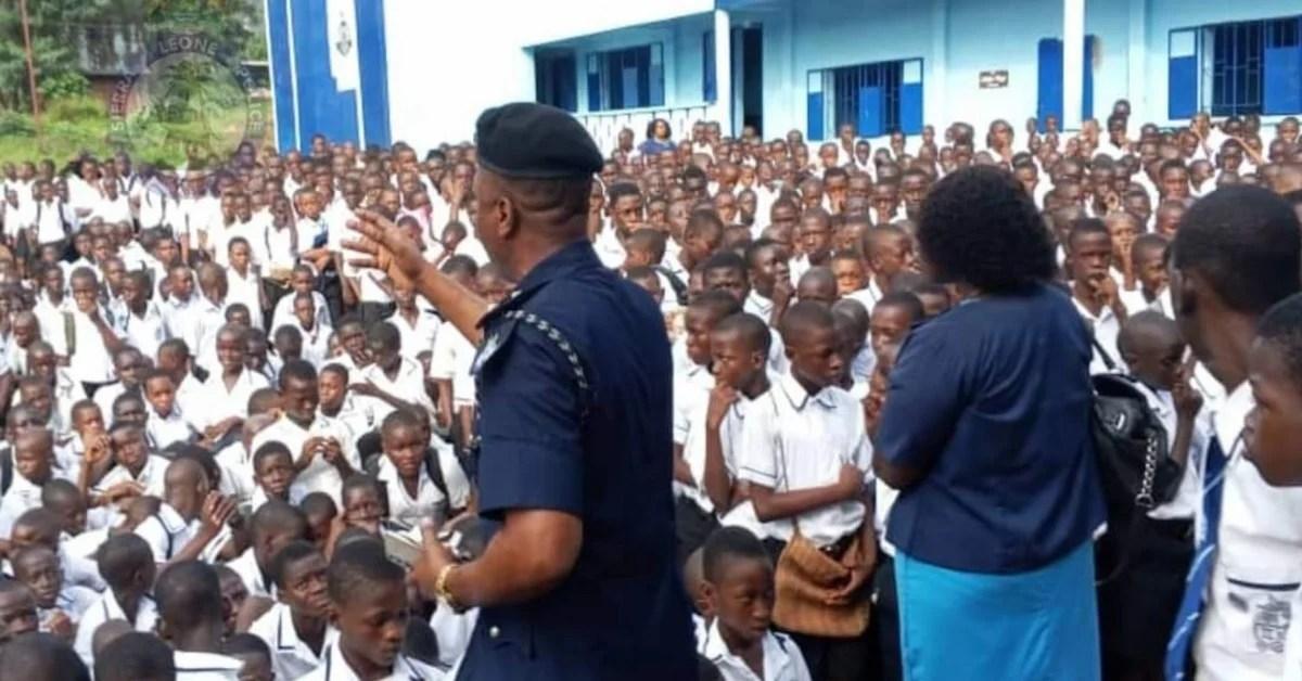 Police Engage Over 1,000 Students at Methodist Boys’ High School in Law and Discipline Outreach Police Engage Over 1,000 Students at Methodist Boys’ High School in Law and Discipline Outreach