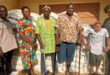 Minister Donates Rice to Vulnerable Groups in Kono Minister Donates Rice to Vulnerable Groups in Kono