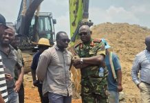 Agriculture Minister and Defence Chief Inspect Rice Projects Agriculture Minister and Defence Chief Inspect Rice Projects