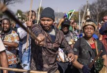 Ghana Urges AU to Address Xenophobia Ghana Urges AU to Address Xenophobia