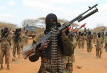 قتال بين القوات الكينية ومقاتلي حركة الشباب في جنوب الصومال