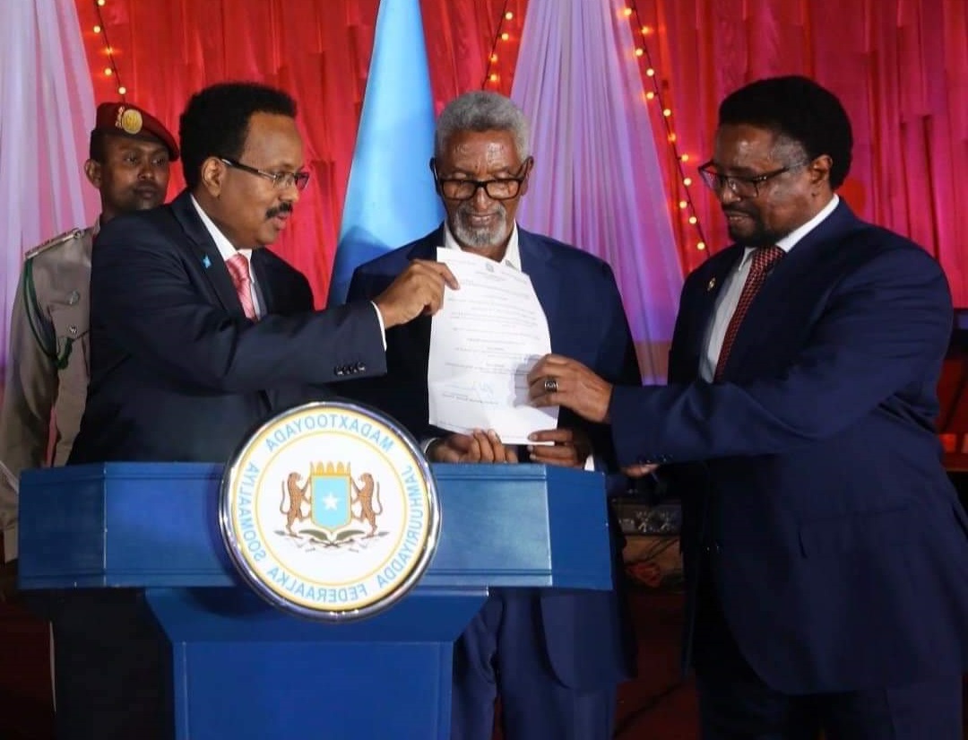 الصومال.. مقعد الرئاسة يشعل المنافسة بين فرماجو والمعارضة