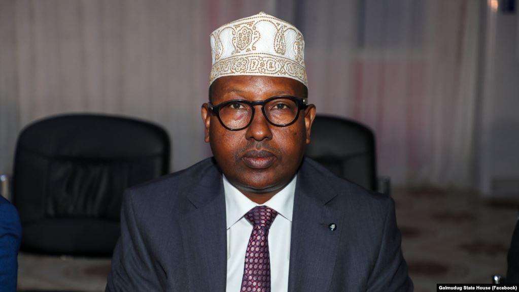 وزير الداخلية الصومالي: يتعين على الحكومة إغلاق محاكم حركة الشباب