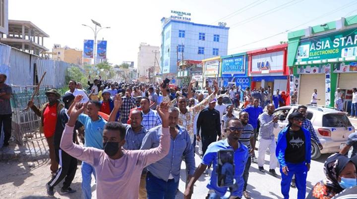 اندلاع احتجاجات مناهضة لحكومة الرئيس بيحي في أنحاء أرض الصومال