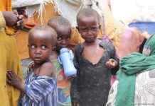 خمسة ملايين صومالي معرضون للموت خمسة ملايين صومالي معرضون للموت