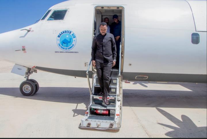 نائب وزير الإعلام يصل مدينة عدادو نائب وزير الإعلام يصل مدينة عدادو