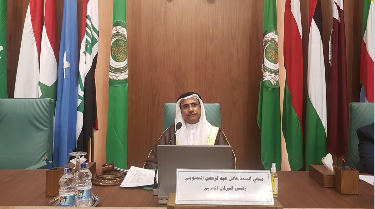 رئيس البرلمان العربي يجدد دعوته لدول العالم للتكاتف مع الصومال وتقديم كافة أشكال الدعم اللازم لها لمساعدتها في تخطي أزمة الجفاف رئيس البرلمان العربي يجدد دعوته لدول العالم للتكاتف مع الصومال وتقديم كافة أشكال الدعم اللازم لها لمساعدتها في تخطي أزمة الجفاف