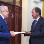 رئيس الجمهورية يتسلم دعوة رسمية لحضور القمة العربية بالجزائر رئيس الجمهورية يتسلم دعوة رسمية لحضور القمة العربية بالجزائر