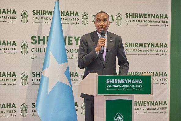 رئيس الوزراء يختتم فعاليات المؤتمر العام لعلماء الصومال في مقديشو
