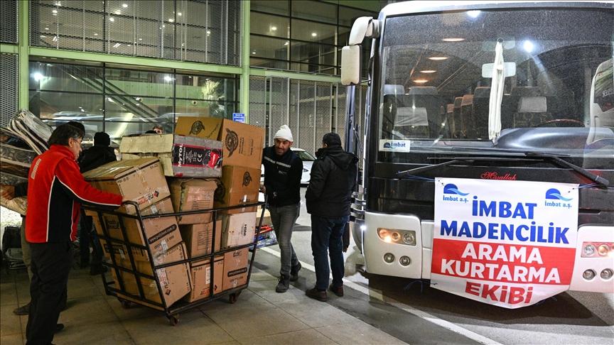 تضامن شعبي ورسمي مع منكوبي زلزال تركيا تضامن شعبي ورسمي مع منكوبي زلزال تركيا