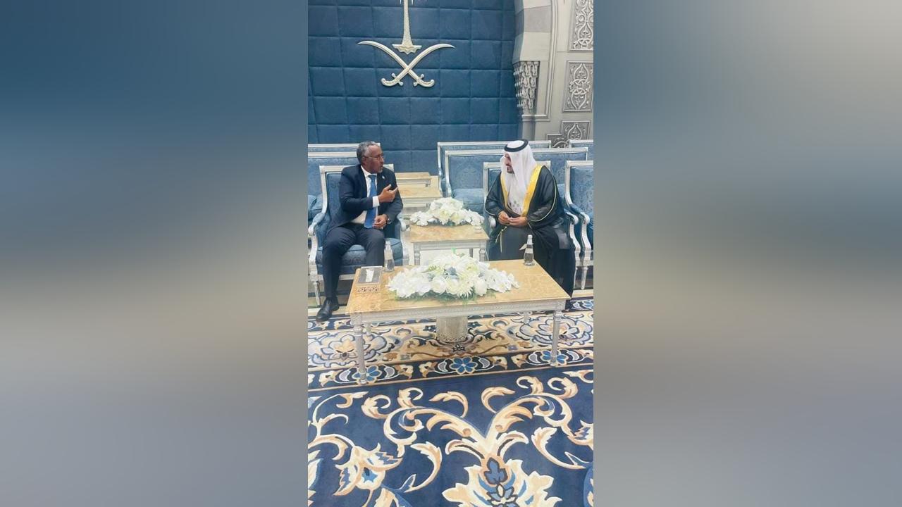 وزير الخارجية يصل إلى جدة للمشاركة في الاجتماعات التحضيرية للقمة العربية وزير الخارجية يصل إلى جدة للمشاركة في الاجتماعات التحضيرية للقمة العربية