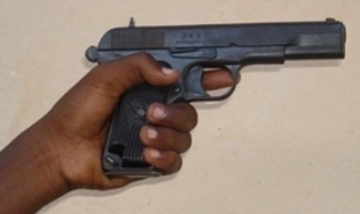 اغتيال تاجر في مديرية دركينلي بمقديشو اغتيال تاجر في مديرية دركينلي بمقديشو